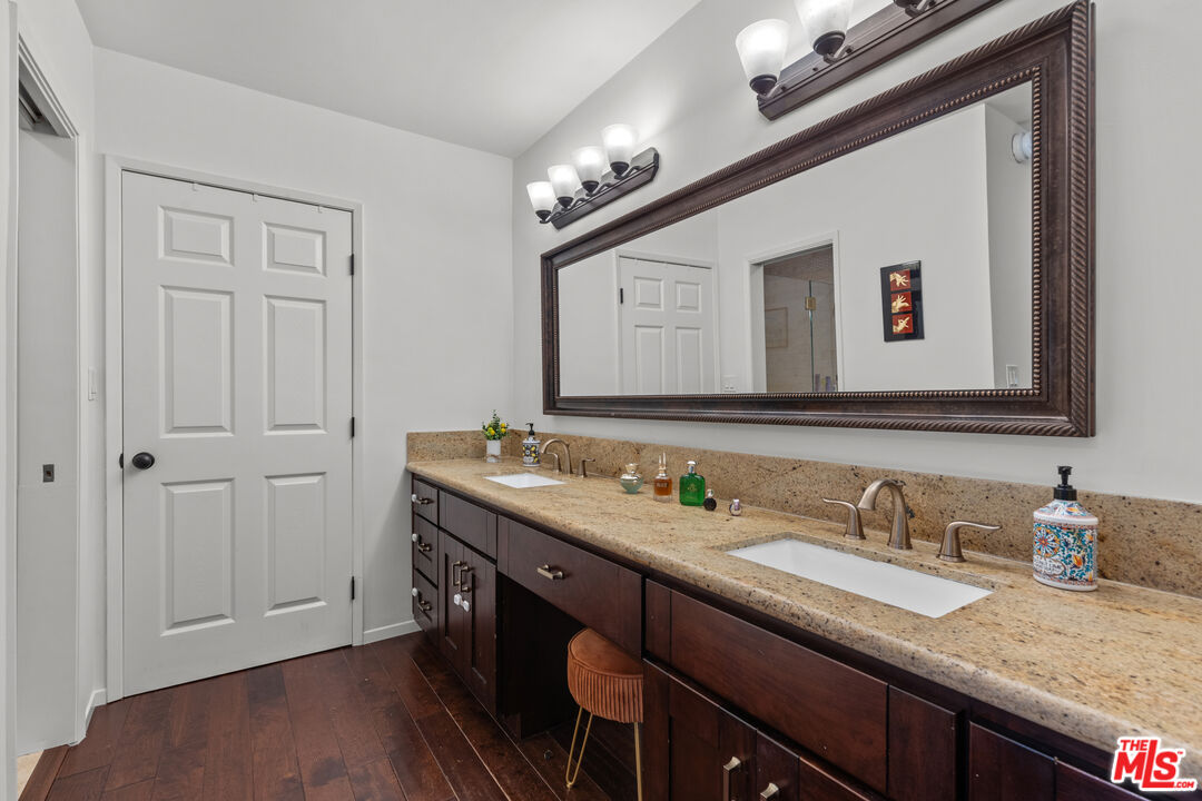 8701 Delgany Avenue, Unit 112 Playa del Rey, CA 90293 - Photo 12 of 22