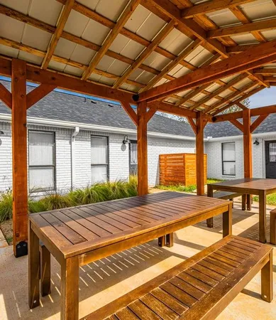 a view of outdoor space