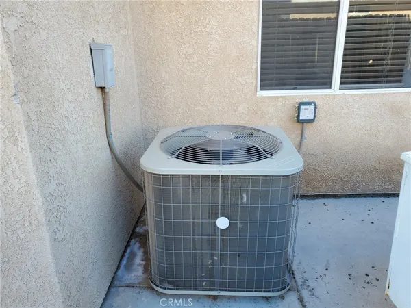 $395,555 | 821 Cypress Lane, Blythe, CA 92225