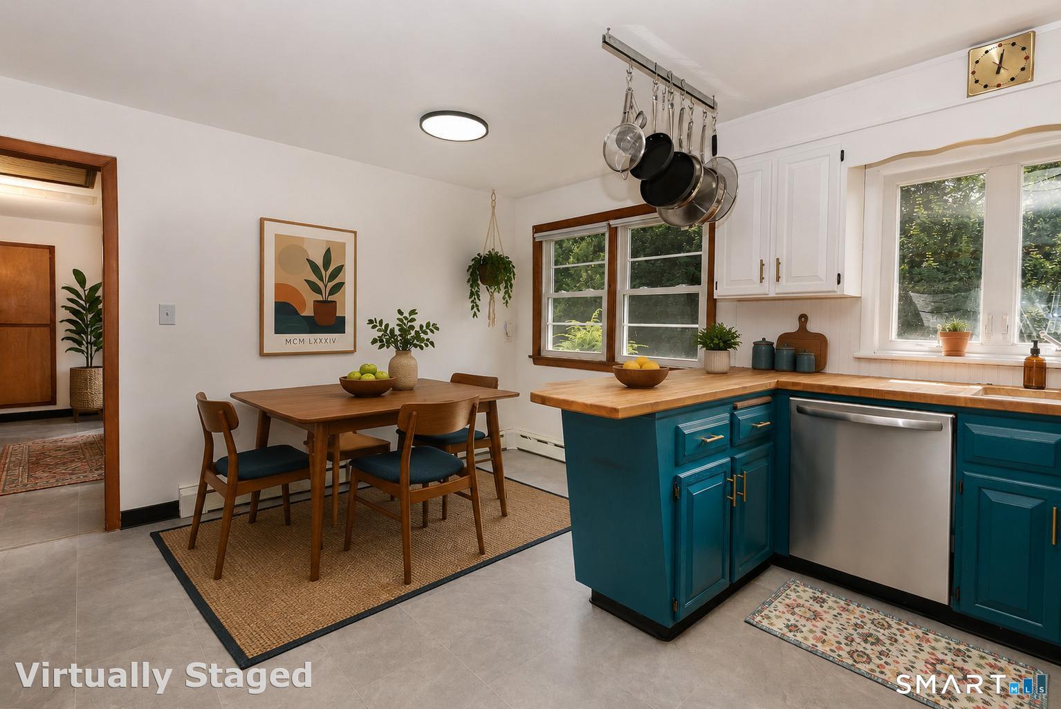 421 Como Avenue Waterbury, CT 06708 - Photo 10 of 25 Gallery Image 10