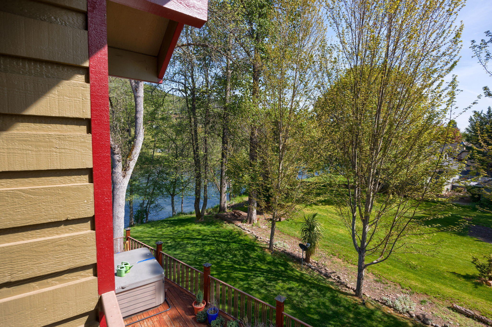 343 Rene Drive Shady Cove, OR 97539 - Photo 63 of 152 Exterior