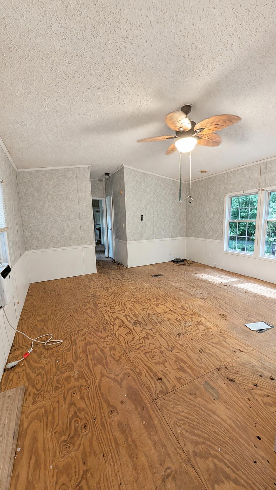 5704 Hunter Road Ooltewah, TN 37363 - Photo 11 of 26 Livingroom