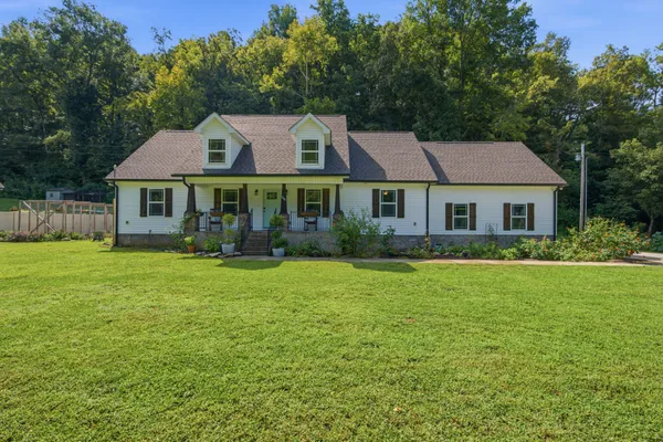 $399,900 | 2680 McBrides Branch Road, Beechgrove, TN 37018