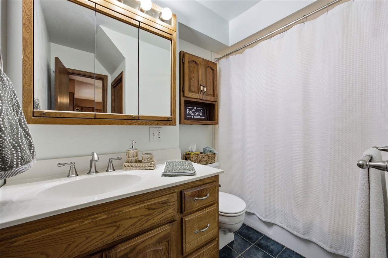1795 Lake Manor Road Northeast Solon, IA 52333 - Photo 19 of 43 Gallery Image 19