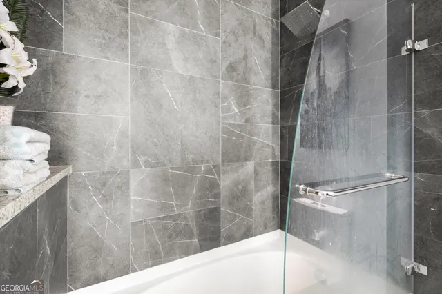 $279,500 | 400 Peachtree Street Northeast, Unit 3712, Atlanta, GA 30308