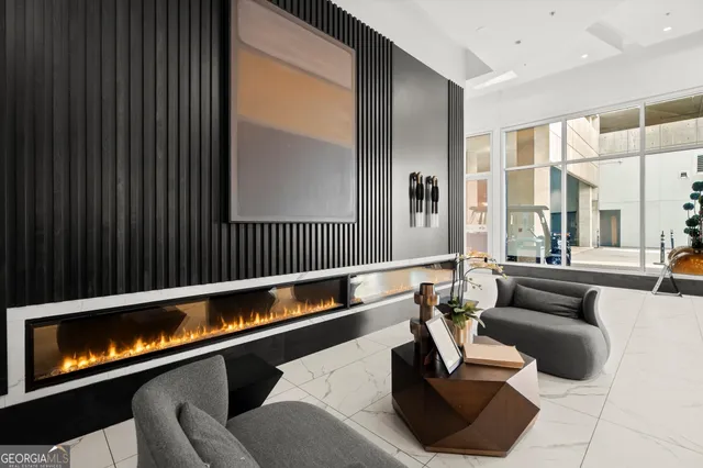 $279,500 | 400 Peachtree Street Northeast, Unit 3712, Atlanta, GA 30308