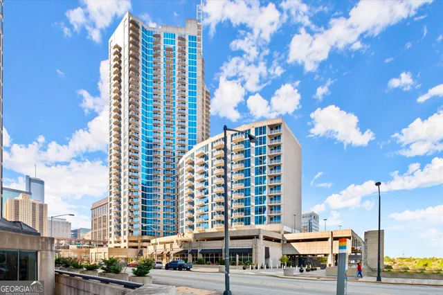 $279,500 | 400 Peachtree Street Northeast, Unit 3712, Atlanta, GA 30308