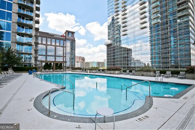 $279,500 | 400 Peachtree Street Northeast, Unit 3712, Atlanta, GA 30308