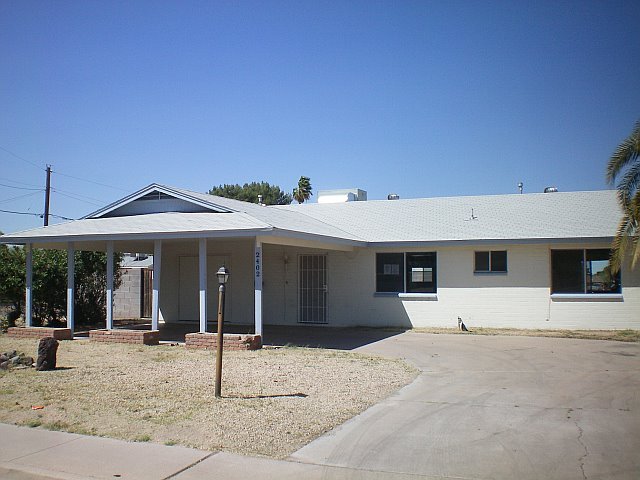 2402 East Cactus Road Phoenix, AZ 85032 - Photo 1 of 6 Front