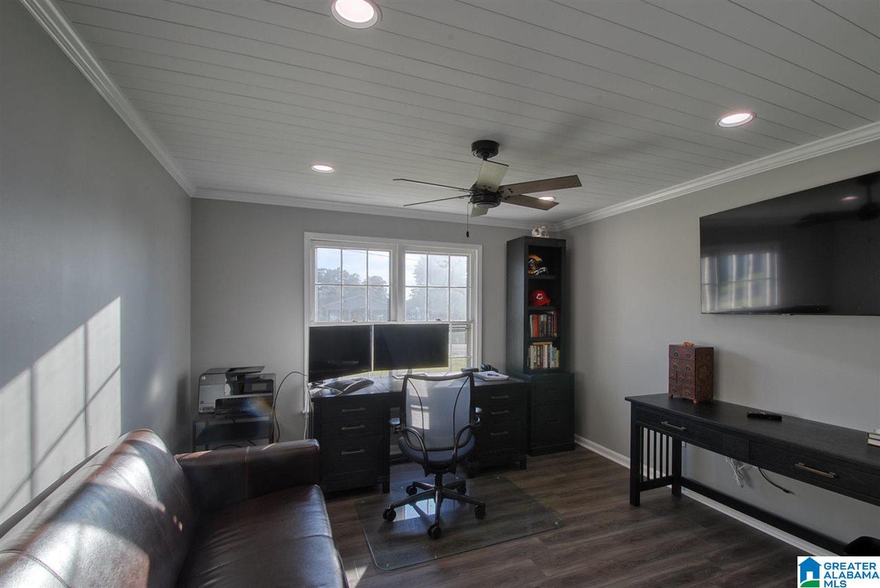 529 Cherokee Trail Anniston, AL 36206 - Photo 13 of 29