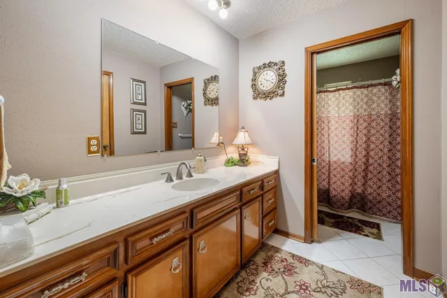 $435,000 | 9242 Willow Creek Drive, Greenwell Springs, LA 70739