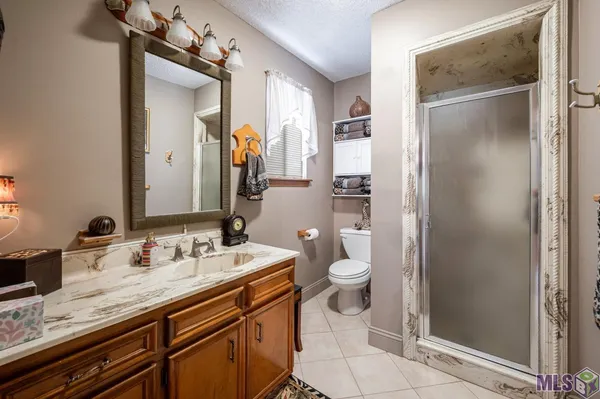 $435,000 | 9242 Willow Creek Drive, Greenwell Springs, LA 70739