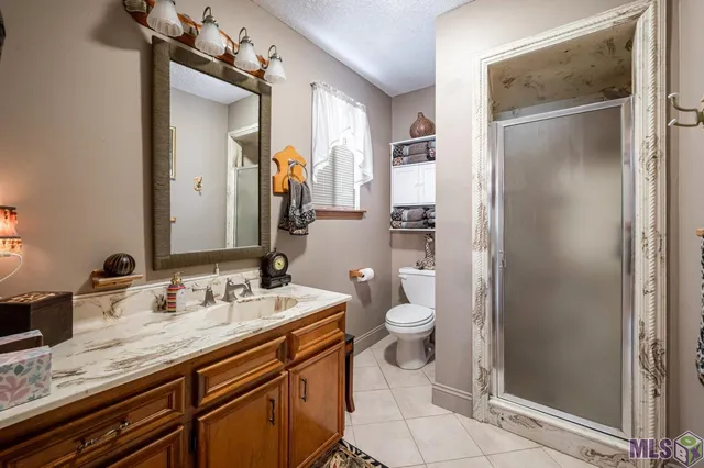 $435,000 | 9242 Willow Creek Drive, Greenwell Springs, LA 70739