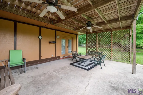 $435,000 | 9242 Willow Creek Drive, Greenwell Springs, LA 70739