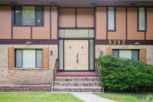 $435,000 | 9242 Willow Creek Drive, Greenwell Springs, LA 70739