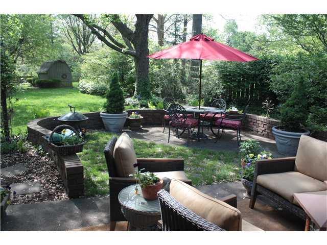 8238 Taunton Road Indianapolis, IN 46260 - Photo 14 of 23 Gallery Image 14