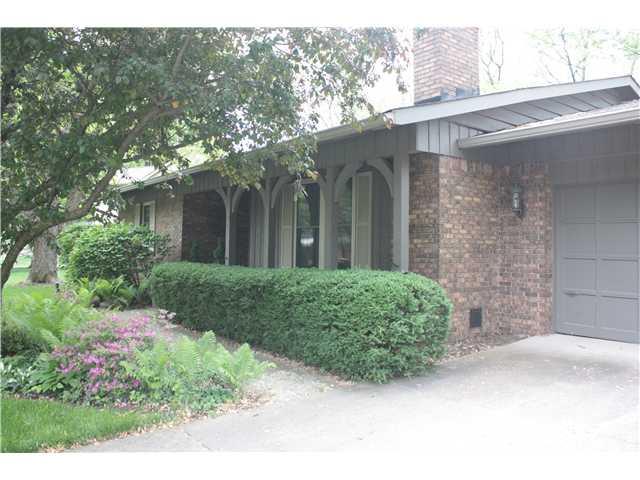 8238 Taunton Road Indianapolis, IN 46260 - Photo 22 of 23 Gallery Image 22