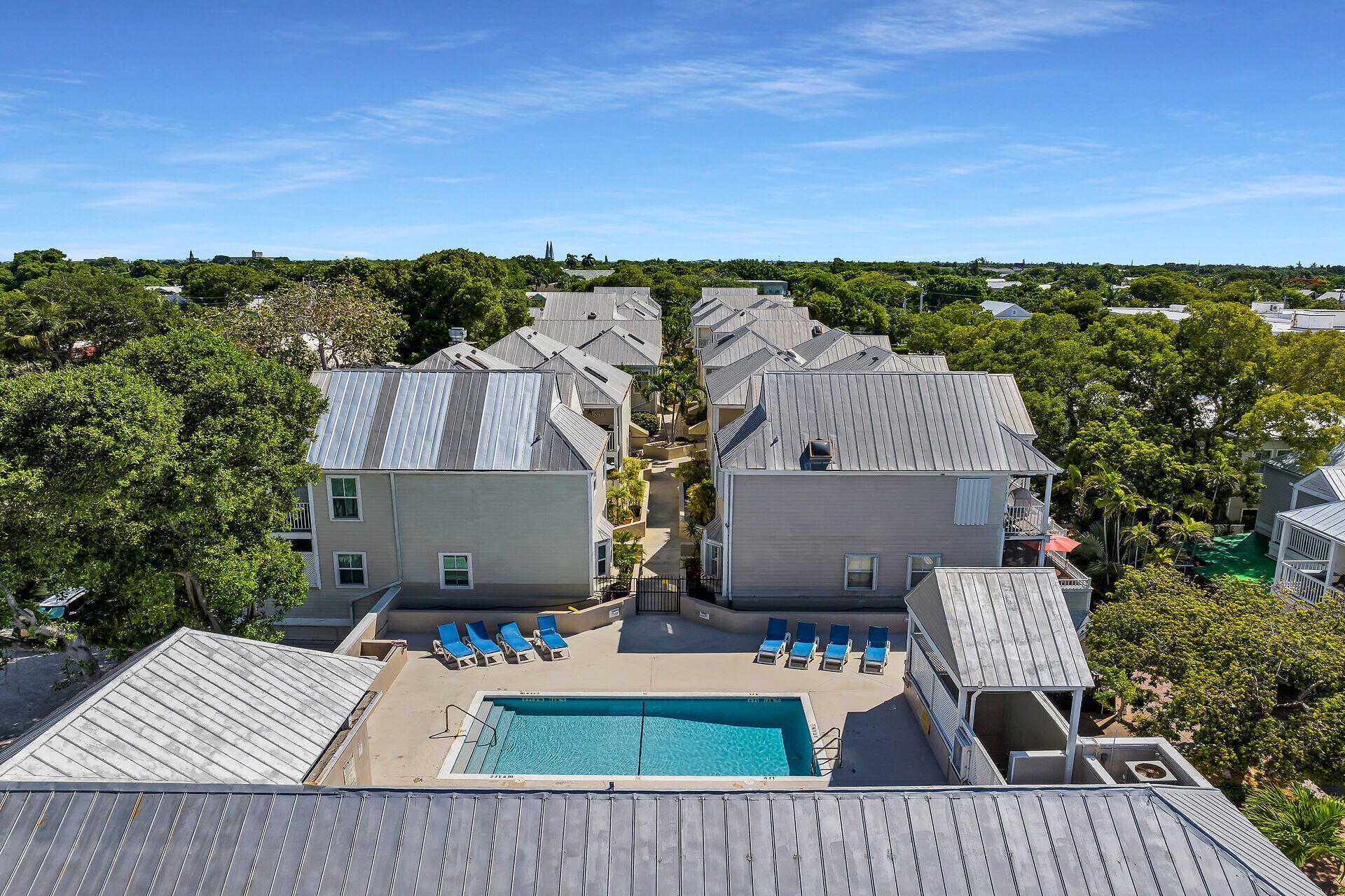 1075 Duval Street, Unit R10 Key West, FL 33040 - Photo 2 of 38 Gallery Image 2