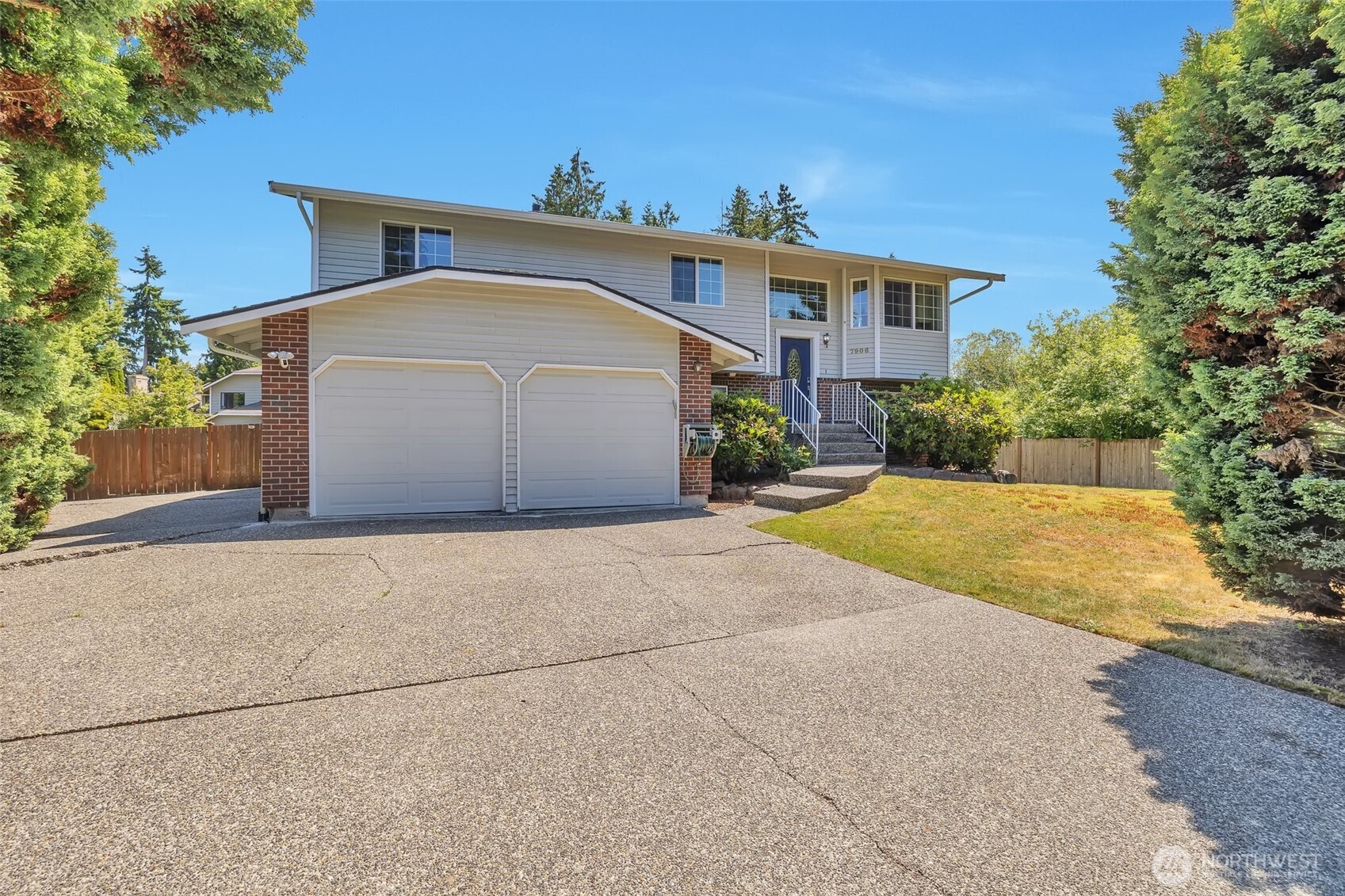 7906 211th Place Southwest Edmonds, WA 98026 - Photo 1 of 25