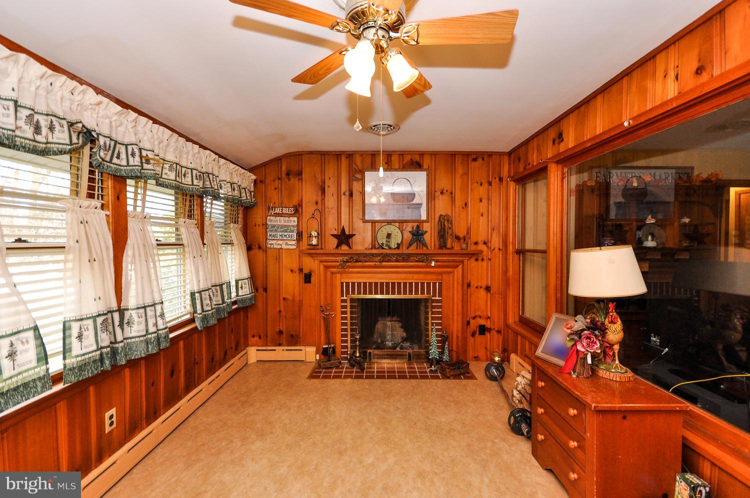 1489 Centerton Road Pittsgrove, NJ 08318 - Photo 7 of 31 Family Room