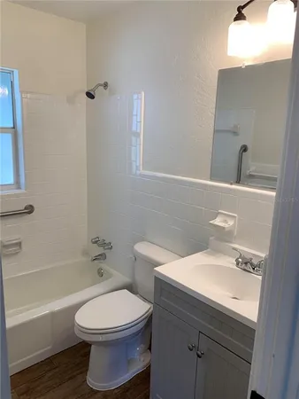 $1,400 | 127 East Kentucky Avenue, DeLand, FL 32724