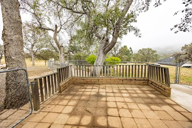 $339,800 | 42058 Wild Stallion Court, Coarsegold, CA 93614