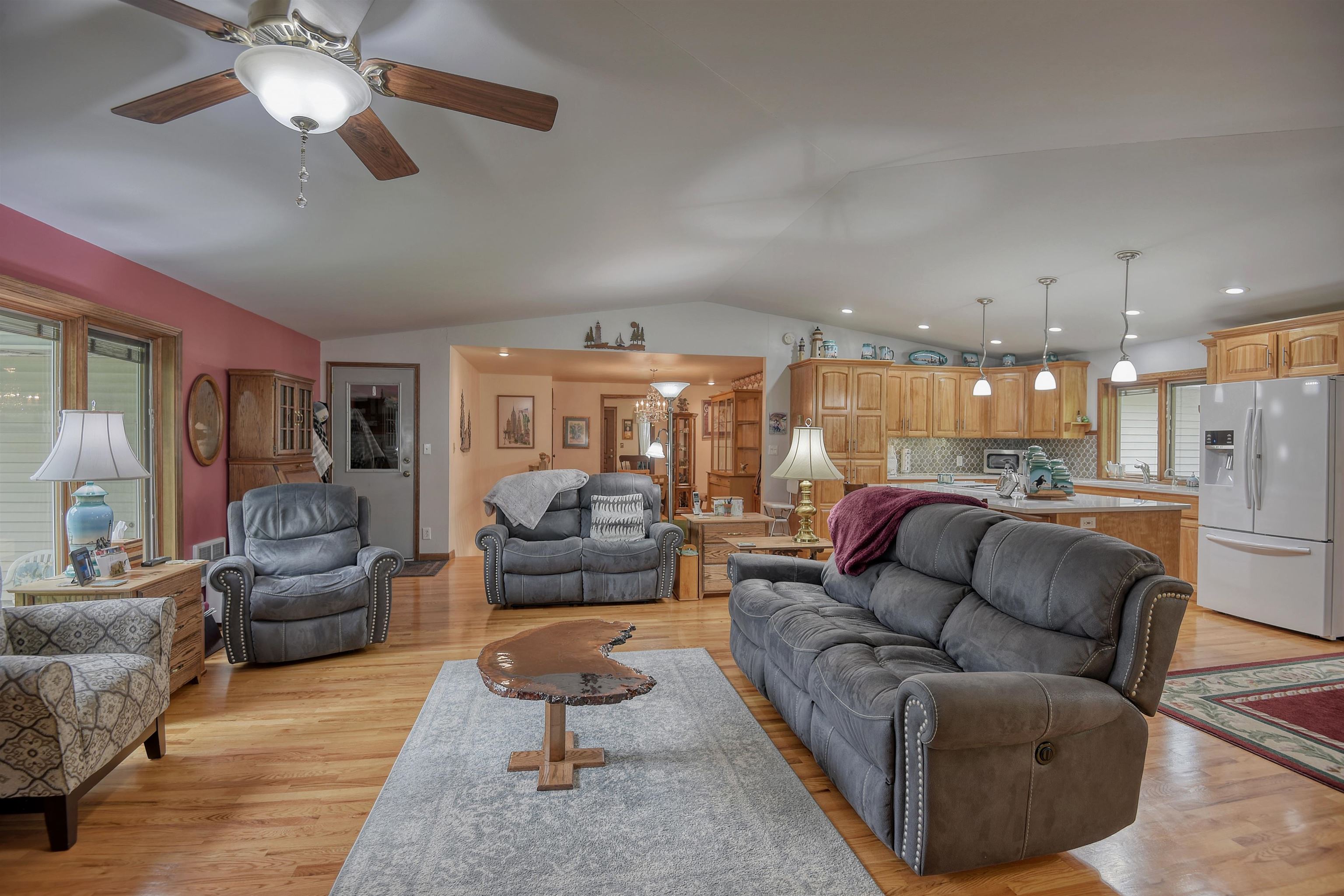 705 North Locust Road Spokane Valley, WA 99206 - Photo 15 of 39