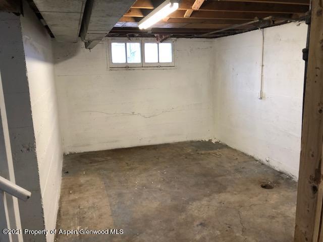 121 West 6th Street Rifle, CO 81650 - Photo 7 of 8