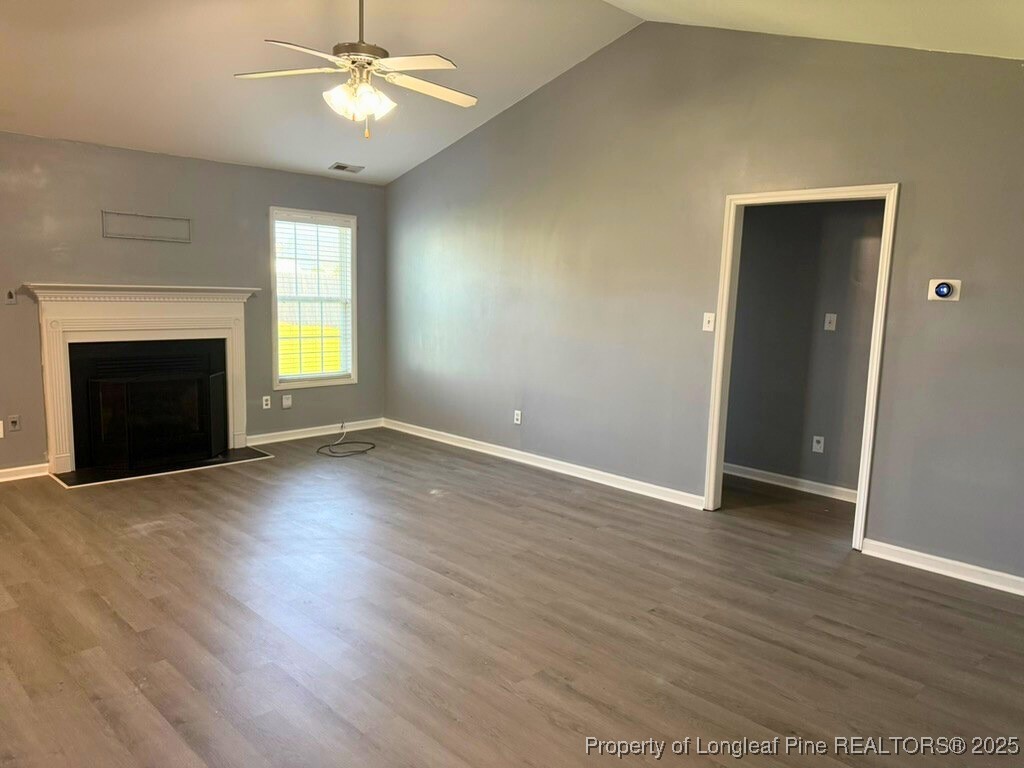 1948 Yellowbrick Road Fayetteville, NC 28314 - Photo 4 of 22