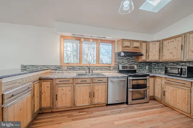 $2,995 | 109 Tall Pines Road, Newark, DE 19713