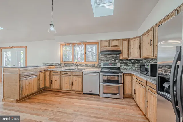 $2,995 | 109 Tall Pines Road, Newark, DE 19713