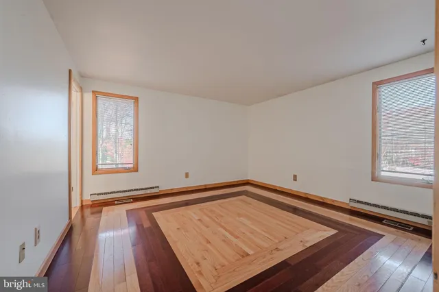 $2,995 | 109 Tall Pines Road, Newark, DE 19713