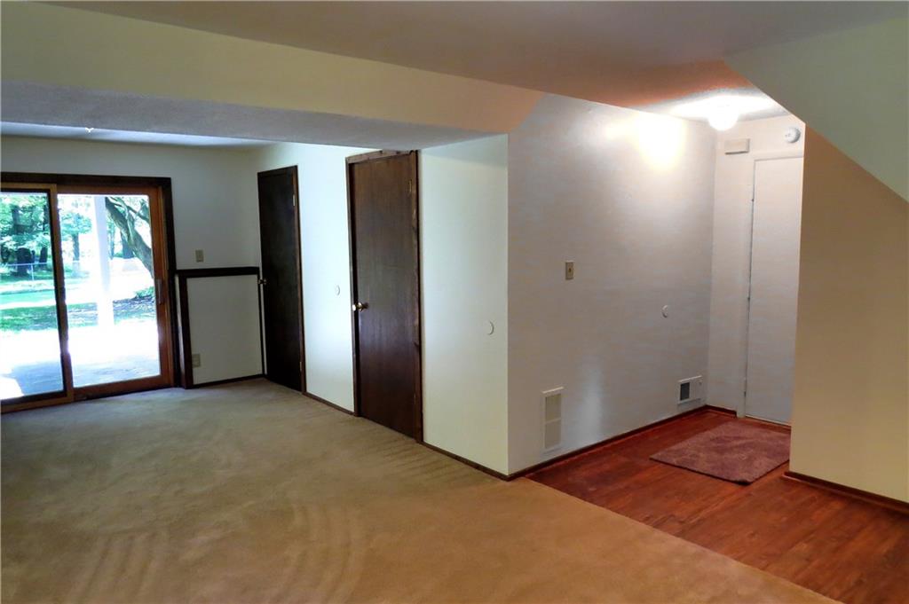 310 Holyoke Road Butler, PA 16001 - Photo 7 of 25 Gallery Image 7