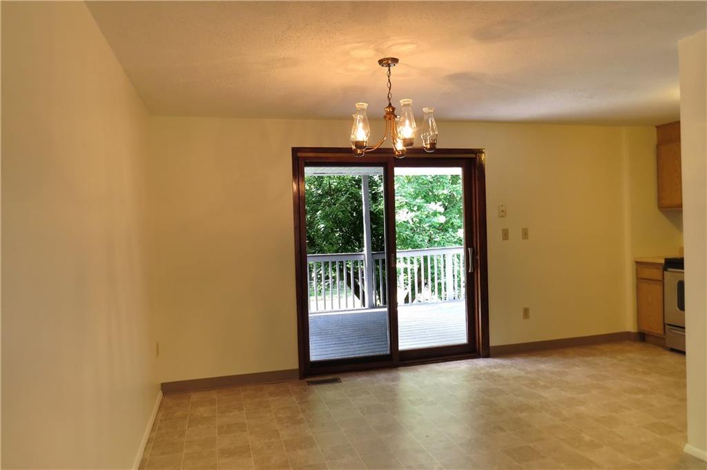 310 Holyoke Road Butler, PA 16001 - Photo 8 of 25 Gallery Image 8