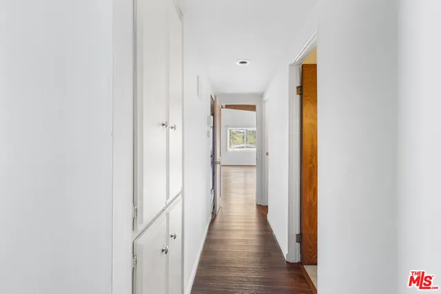 $7,950 | 1295 El Hito Circle, Pacific Palisades, CA 90272