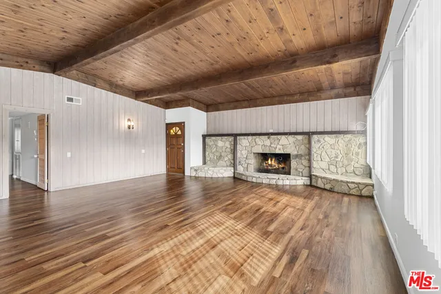 $7,950 | 1295 El Hito Circle, Pacific Palisades, CA 90272