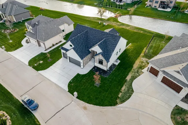$549,000 | 7964 Caribou Place, Bel Aire, KS 67226