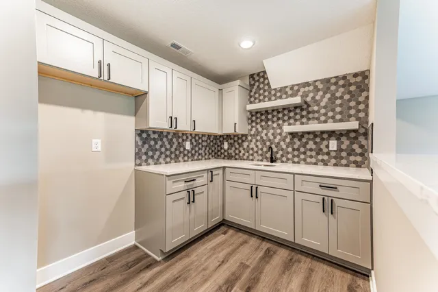 $549,000 | 7964 Caribou Place, Bel Aire, KS 67226