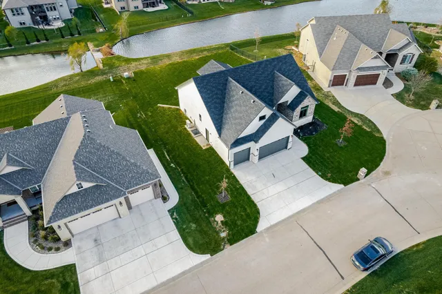 $549,000 | 7964 Caribou Place, Bel Aire, KS 67226