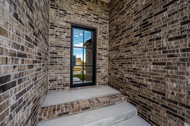 $549,000 | 7964 Caribou Place, Bel Aire, KS 67226