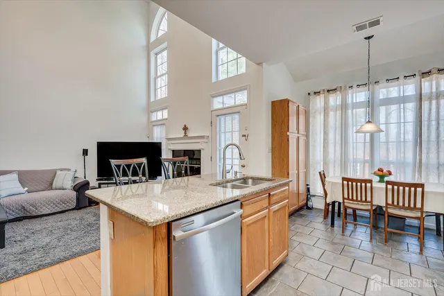 $800,000 | 62 Magellan Way, Franklin Park, NJ 08823