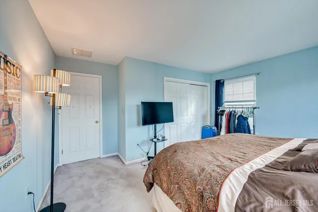 $800,000 | 62 Magellan Way, Franklin Park, NJ 08823