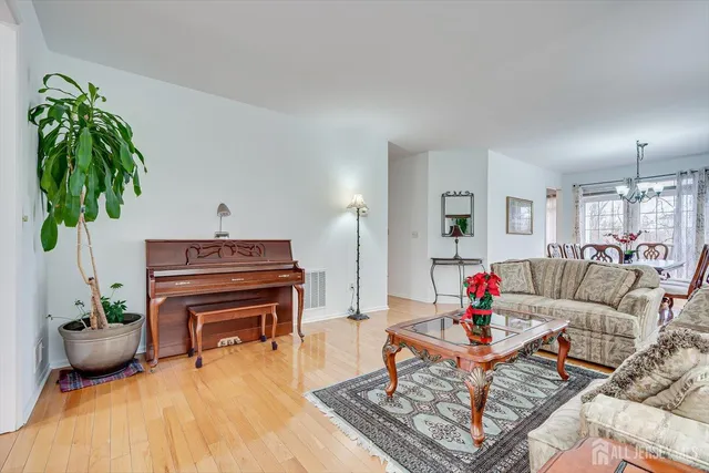 $800,000 | 62 Magellan Way, Franklin Park, NJ 08823