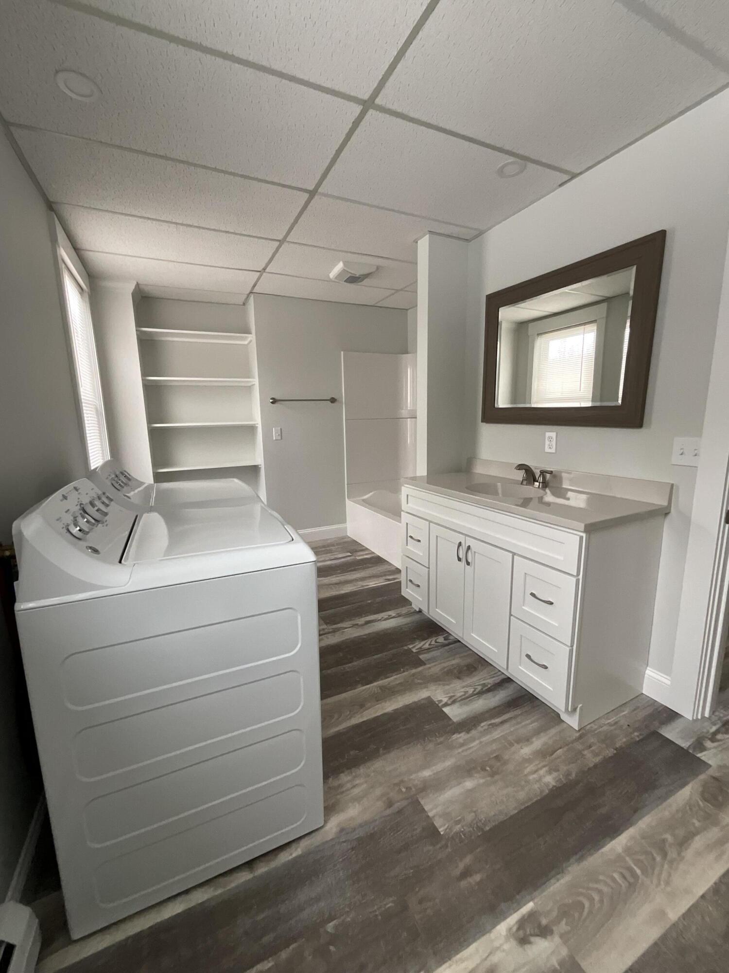 200 Enfield Road Lincoln, ME 04457 - Photo 17 of 41 IMG_0047