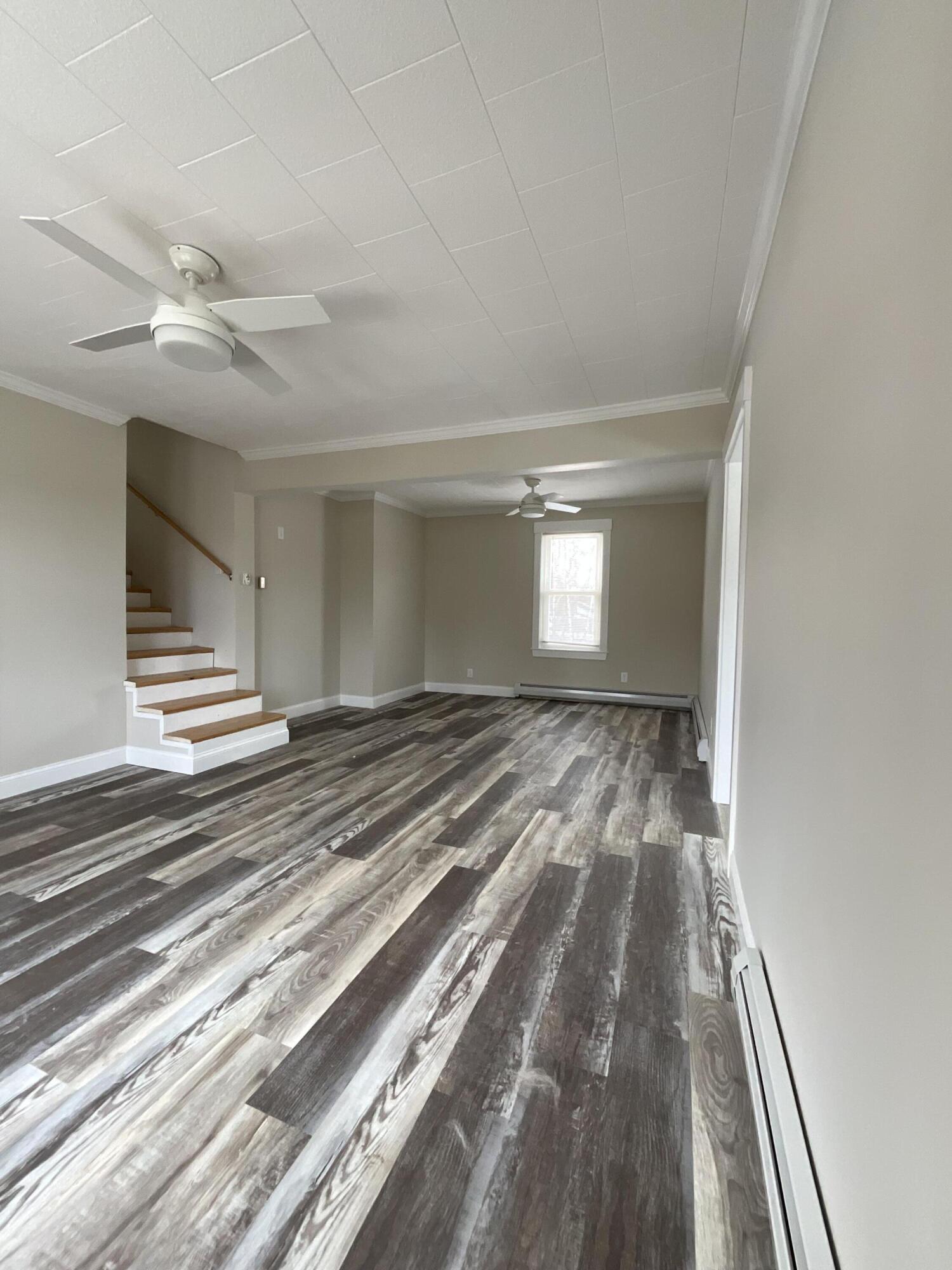 200 Enfield Road Lincoln, ME 04457 - Photo 9 of 41 IMG_0040