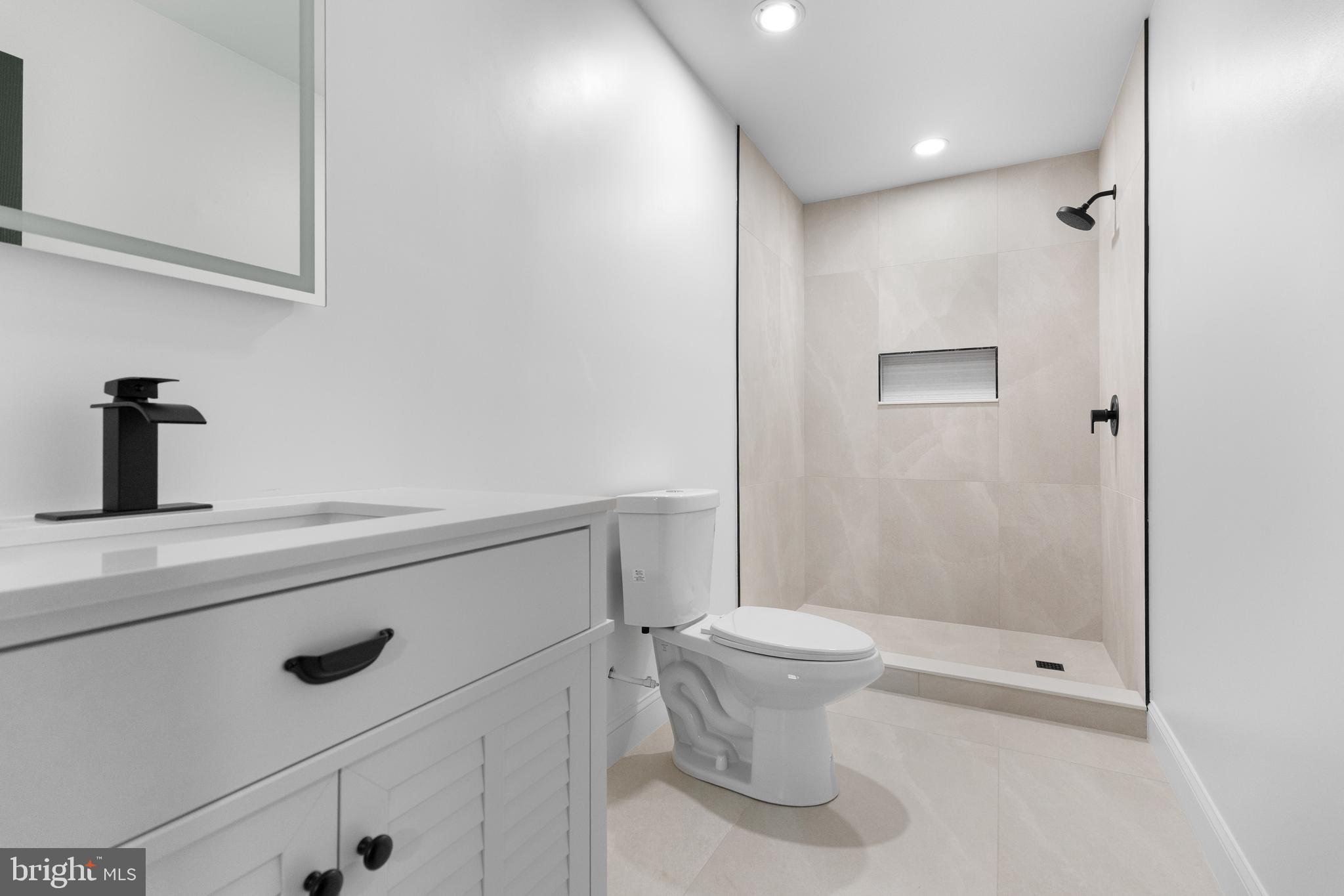 4 Kent Place Sewell, NJ 08080 - Photo 8 of 12