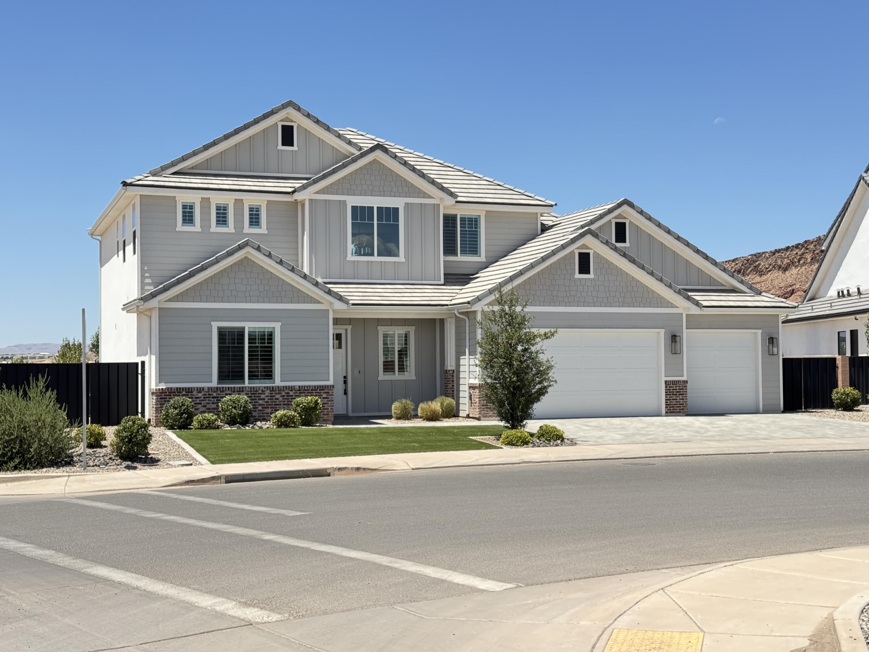 472 South Beck Drive Washington, UT 84780 - Photo 2 of 40 IMG_5927
