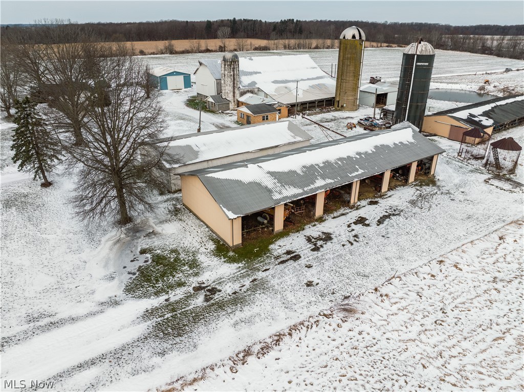 5329 Slater Road Williamsfield, OH 44093 - Photo 10 of 50