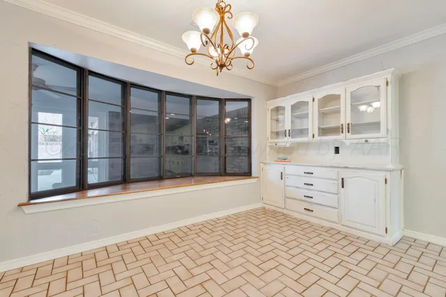 $395,000 | 214 Carson Avenue, Dumas, TX 79029