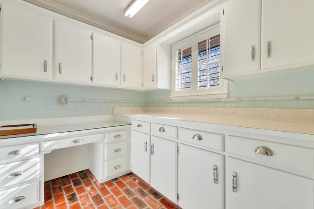 $395,000 | 214 Carson Avenue, Dumas, TX 79029